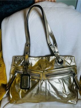 B. Makowsky Purse Metallic Gold Bronze Hobo Bag Shoulder Leather Zip Top Pockets